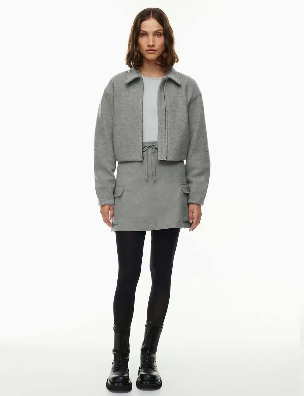 NWT The Group Babaton Cape Cargo Mini Skirt in Heather Light Grey Medium - Picture 2 of 9